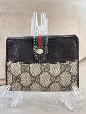 Gucci Monogram Vintage Bifold Compact Wallet – Authentic GUC - Unisex